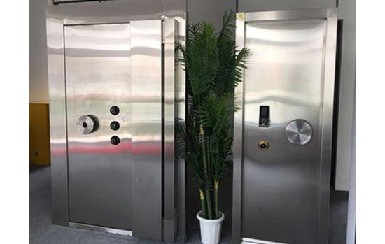 怎樣選擇珠寶店金庫門？